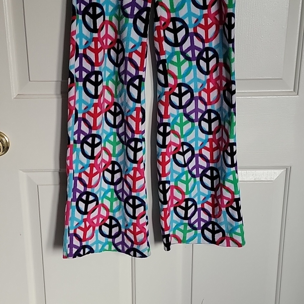 Women's/ juniors SO, XS Peace Pajamas, multi colored. - Picture 3 of 7